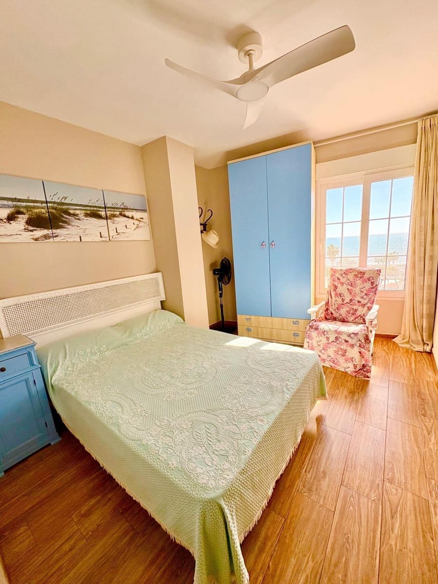 3 sovrum Lägenhet att hyra i Torre del Mar - 900 € (Ref: 9605323)