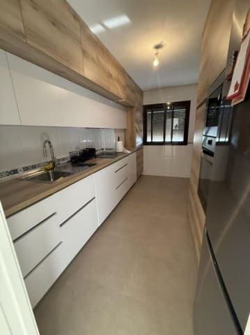 2 makuuhuone Huoneisto vuokrattavana paikassa Vélez-Málaga - 900 € (Ref: 9605327)