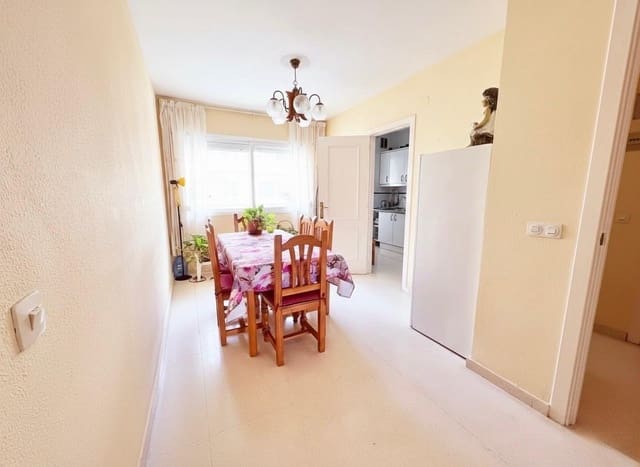 Piso de 3 habitaciones en Torre del Mar, Vélez-Málaga en venta - 330.000 € (Ref: 9605333)