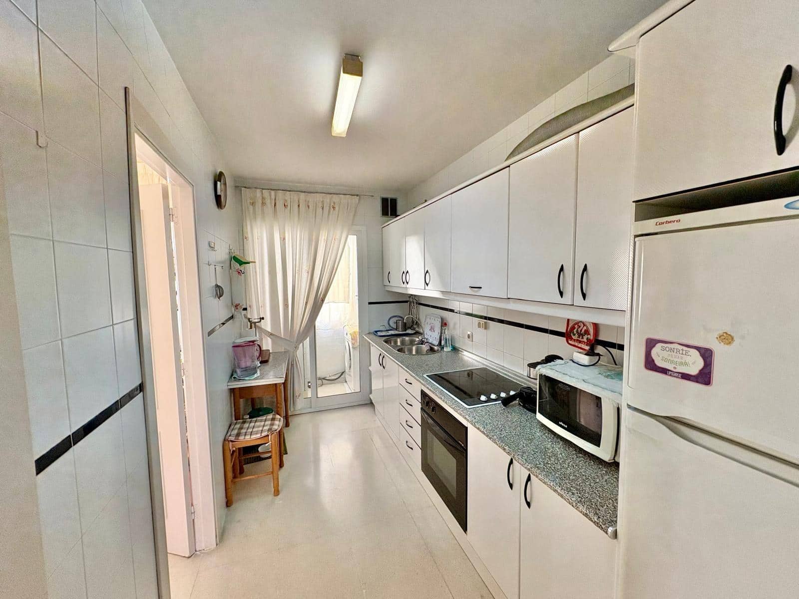 3 soveværelse Lejlighed til salg i Torre del Mar med swimmingpool garage - € 310.000 (Ref: 9605333)