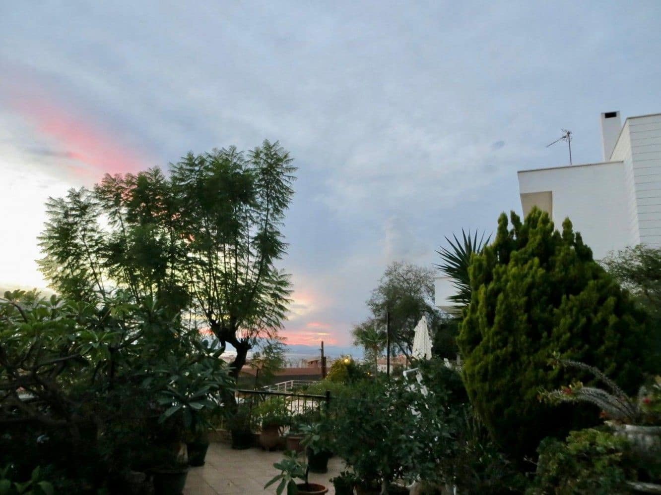 3 sovrum Villa att hyra i Rincon de la Victoria - 1 400 € (Ref: 9605336)