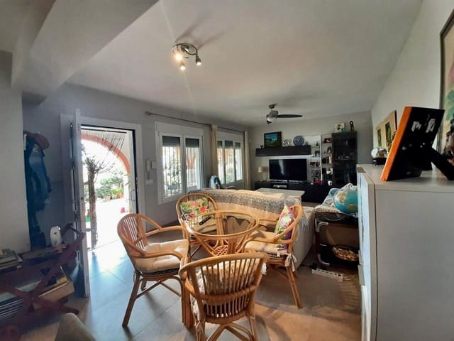 3 sovrum Villa att hyra i Rincón de la Victoria - 1 400 € (Ref: 9605336)