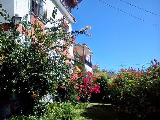 3 sovrum Villa att hyra i Rincón de la Victoria - 1 400 € (Ref: 9605336)