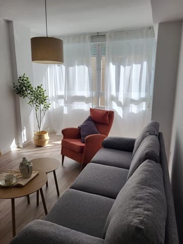 3 sovrum Lägenhet att hyra i Málaga stad - 1 500 € (Ref: 9605337)