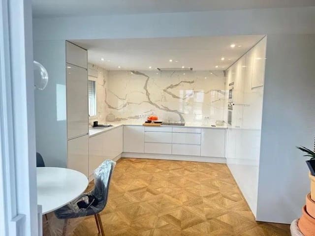 4 soverom Villa til salgs i Almayate, Vélez-Málaga med svømmebasseng garasje - € 750 000 (Ref: 9605339)