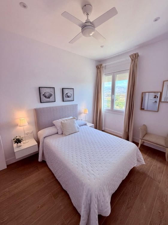 4 soverom Villa til salgs i Almayate med svømmebasseng garasje - € 750 000 (Ref: 9605339)