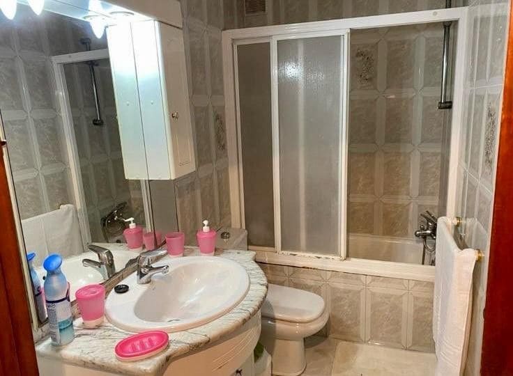 Chalet de 4 habitaciones en Torre del Mar en venta - 295.000 € (Ref: 9605340)