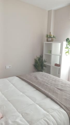 Apartamento de 3 habitaciones en Rincón de la Victoria en alquiler con piscina - 1.250 € (Ref: 9605343)