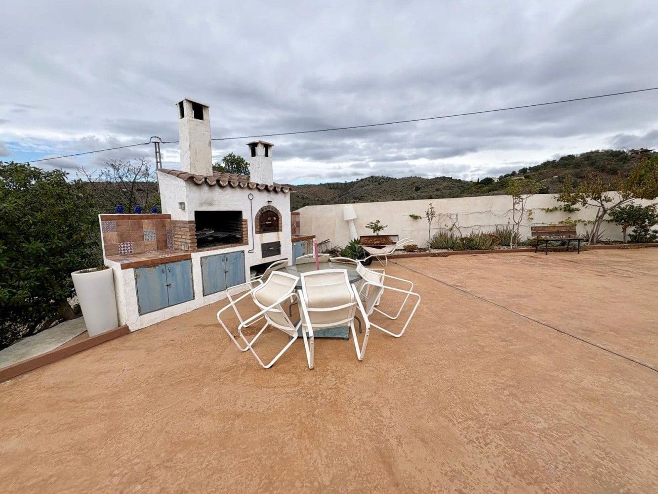 4 soverom Finca/Herregård til salgs i Almayate med svømmebasseng - € 460 000 (Ref: 9605344)