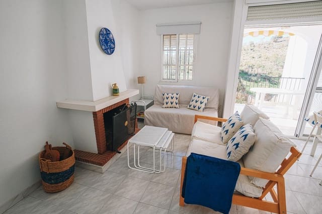 2 camera da letto Villetta a Schiera da affittare in Benajarafe, Vélez-Málaga - 1.400 € (Rif: 9605346)