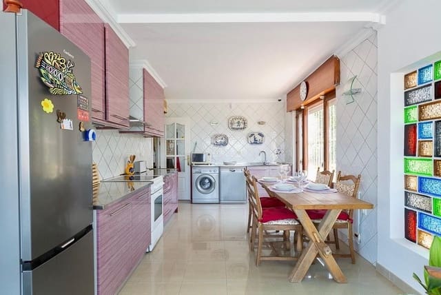 1 soveværelse Rækkehus til leje i Caleta de Vélez, Vélez-Málaga med swimmingpool - € 1.300 (Ref: 9605348)