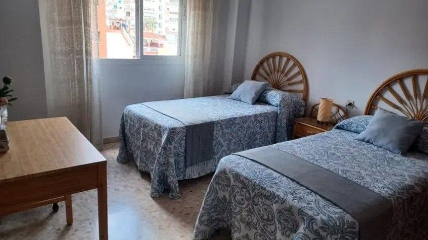 2 sovrum Lägenhet att hyra i Torre del Mar - 950 € (Ref: 9605353)