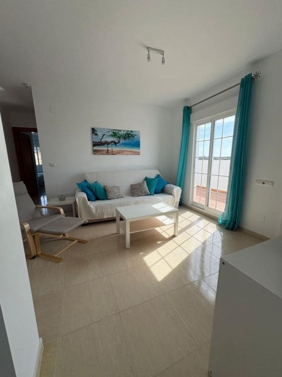 2 soverom Penthouse til leie i Torrox-Costa - € 900 (Ref: 9605357)