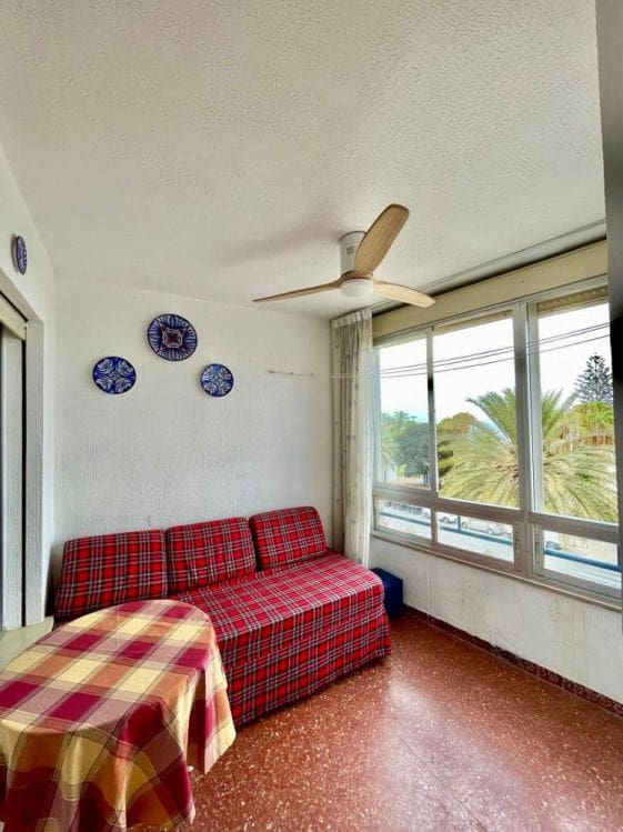 1 soveværelse Lejlighed til leje i Torre del Mar - € 700 (Ref: 9605362)