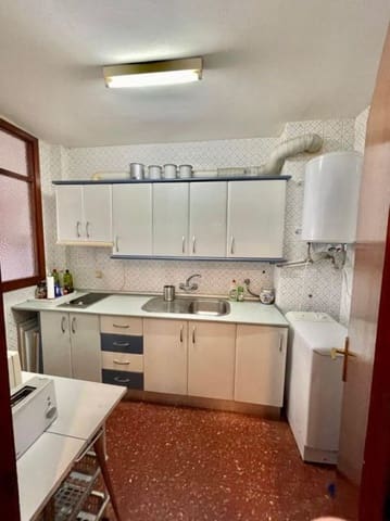1 quarto Apartamento para arrendar em Torre del Mar, Vélez-Málaga - 700 € (Ref: 9605362)