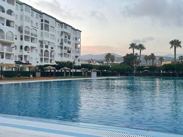 1 soverom Leilighet til leie i Urbanización Santa Rosa, Torrox med svømmebasseng - € 700 (Ref: 9605363)