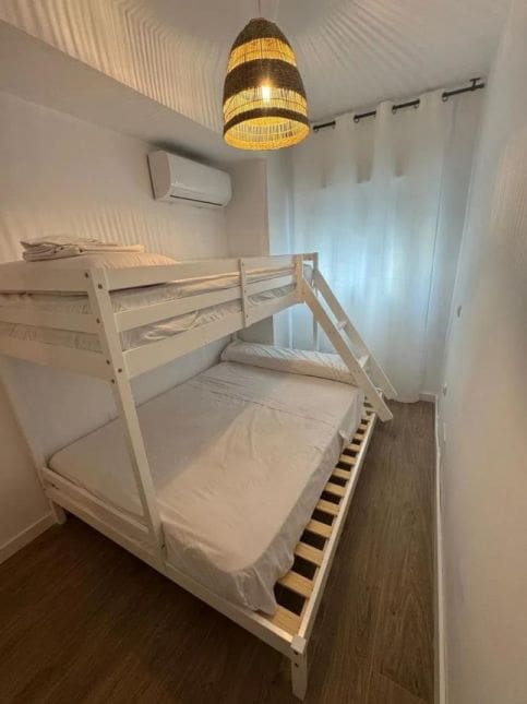 2 sovrum Lägenhet att hyra i Torre del Mar med pool - 950 € (Ref: 9605364)