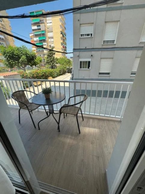 2 sovrum Lägenhet att hyra i Torre del Mar med pool - 950 € (Ref: 9605364)