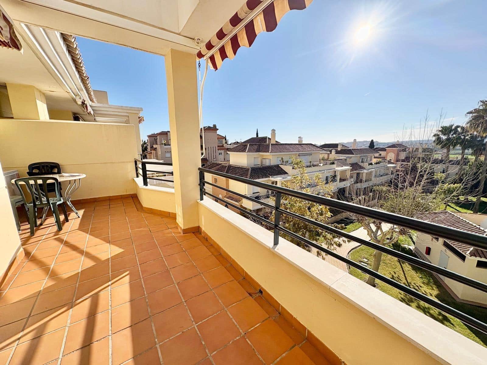 4 soveværelse Lejlighed til salg i Caleta de Velez med swimmingpool - € 370.000 (Ref: 9625938)