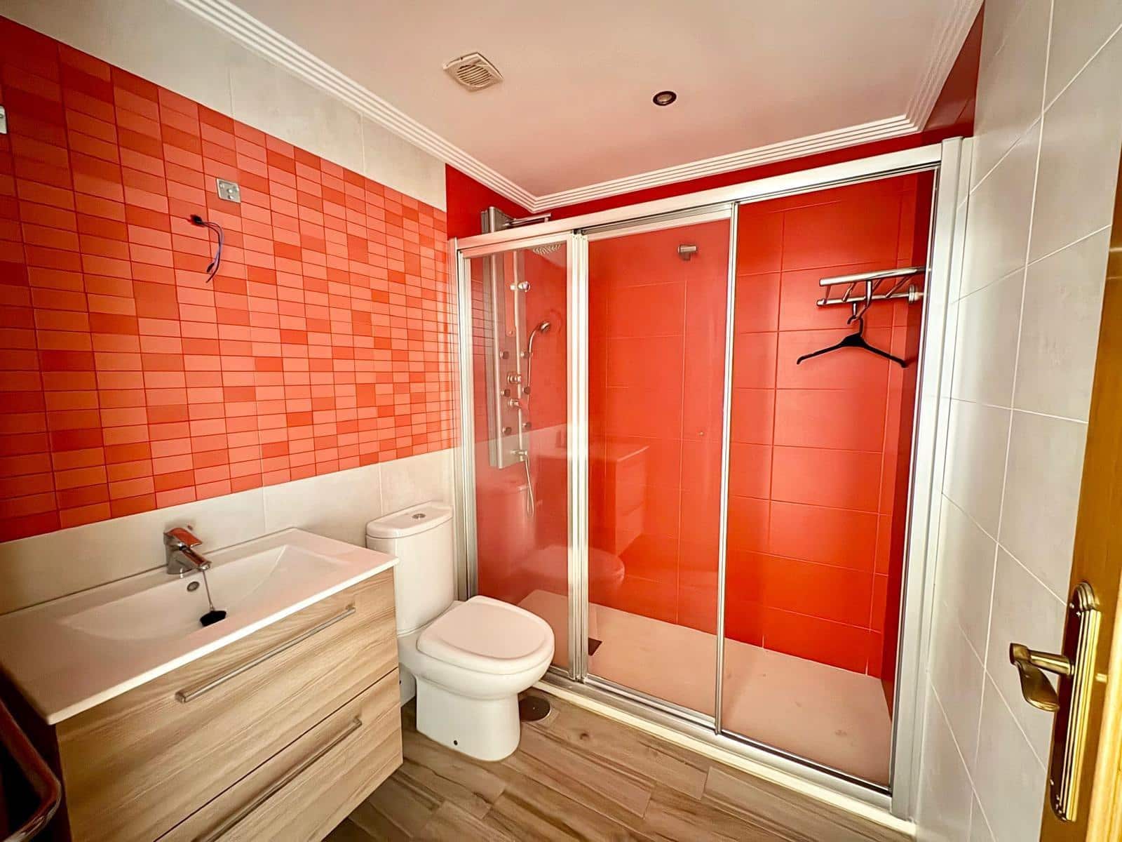 4 soveværelse Lejlighed til salg i Caleta de Velez med swimmingpool - € 370.000 (Ref: 9625938)