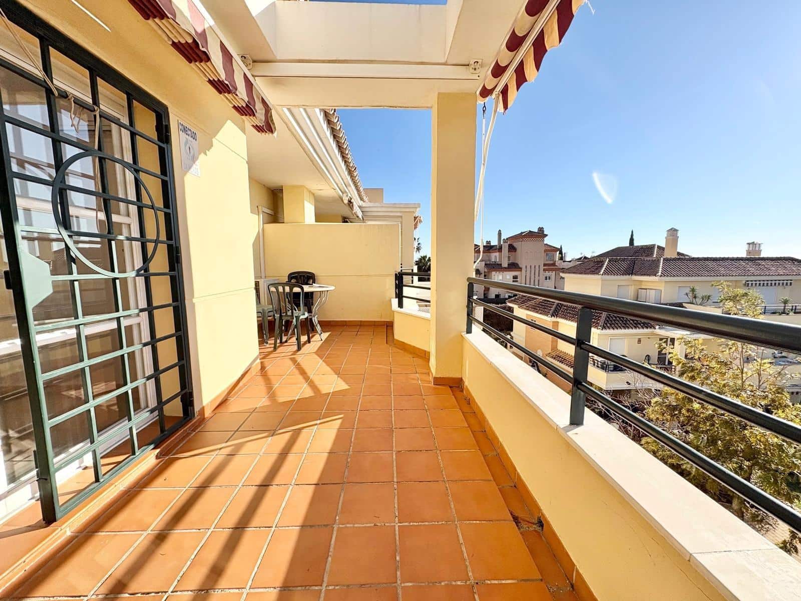 4 soveværelse Lejlighed til salg i Caleta de Velez med swimmingpool - € 370.000 (Ref: 9625938)