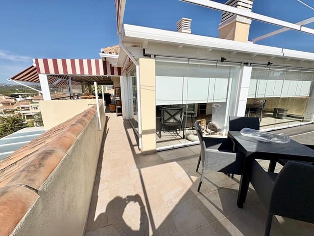 Ático de 2 habitaciones en Caleta de Vélez, Vélez-Málaga en venta - 525.000 € (Ref: 9627426)