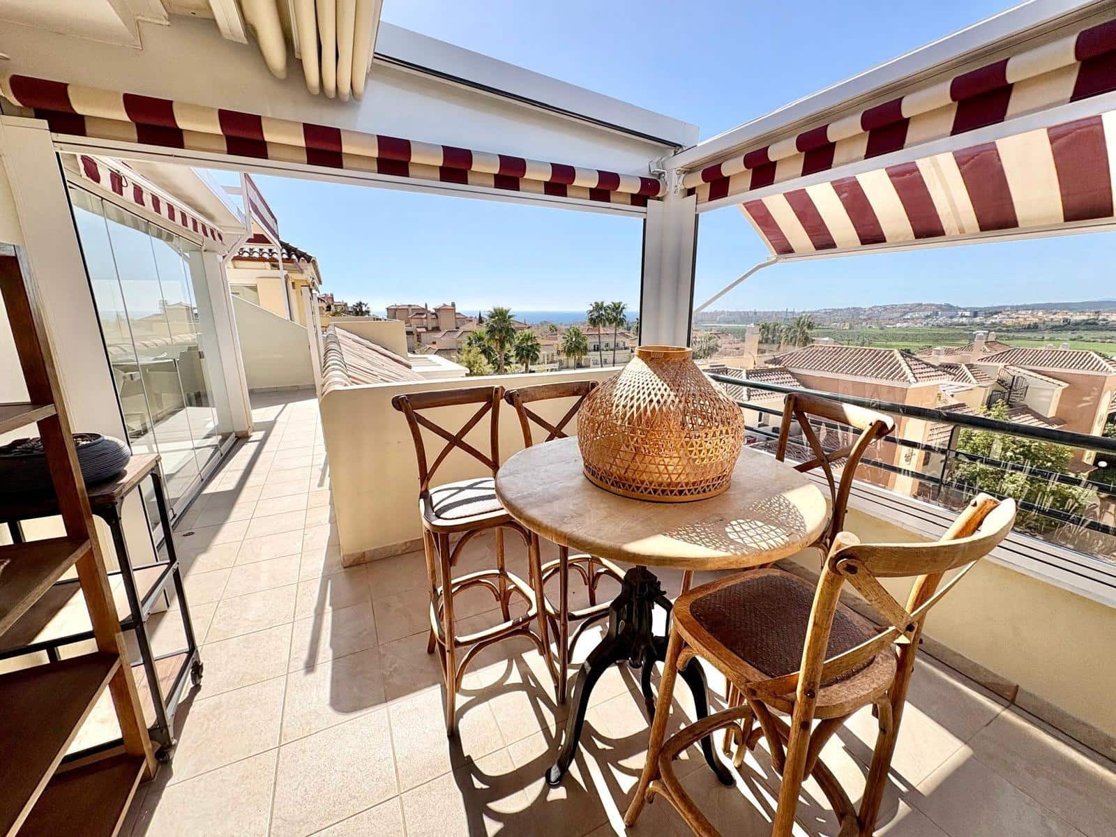 Ático de 2 habitaciones en Caleta de Vélez en venta - 525.000 € (Ref: 9627426)