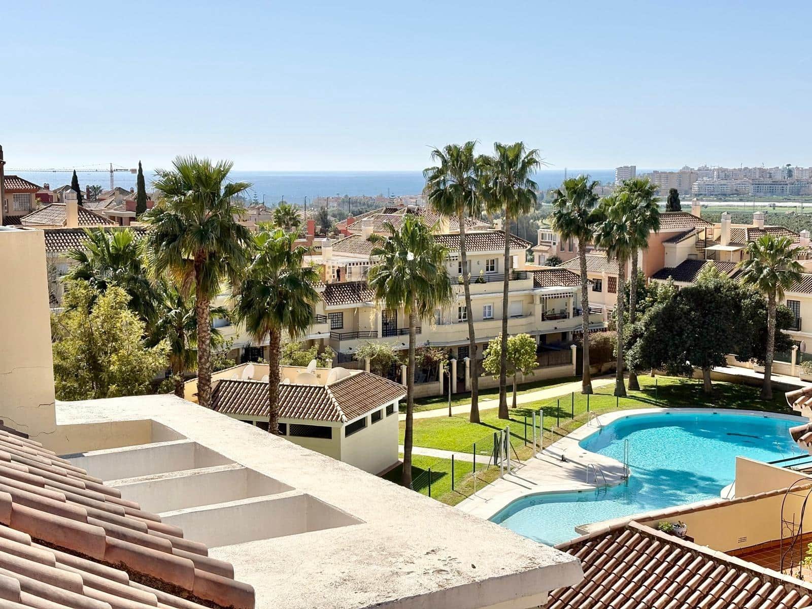 Ático de 2 habitaciones en Caleta de Vélez en venta - 525.000 € (Ref: 9627426)