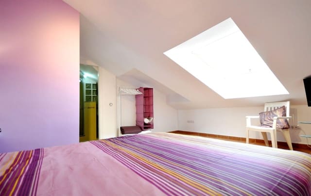 1 bedroom Apartment for rent in El Palo, Málaga city - € 920 (Ref: 9644936)