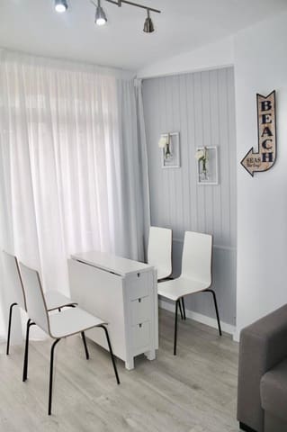 Studio zu vermieten in Torre del Mar, Vélez-Málaga mit Pool - 750 € (Ref: 9644937)