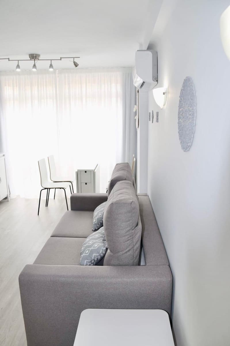 Studio zu vermieten in Torre del Mar mit Pool - 750 € (Ref: 9644937)