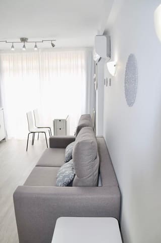 Studio zu vermieten in Torre del Mar, Vélez-Málaga mit Pool - 750 € (Ref: 9644937)