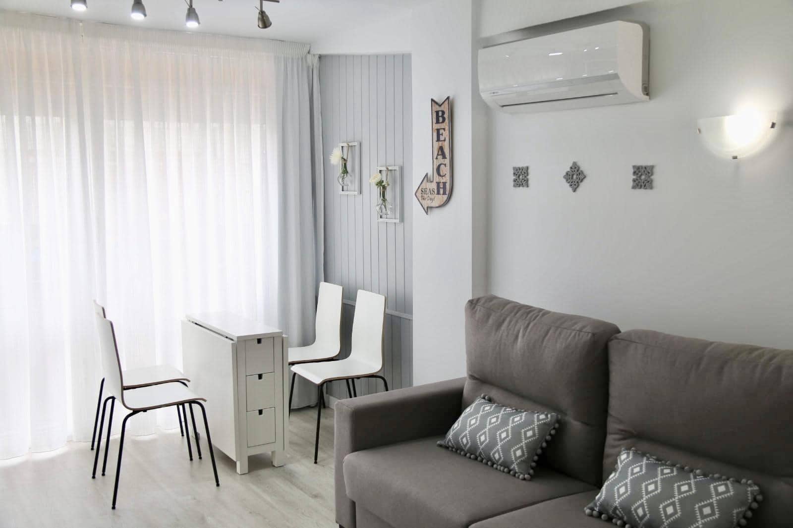 Studio zu vermieten in Torre del Mar mit Pool - 750 € (Ref: 9644937)