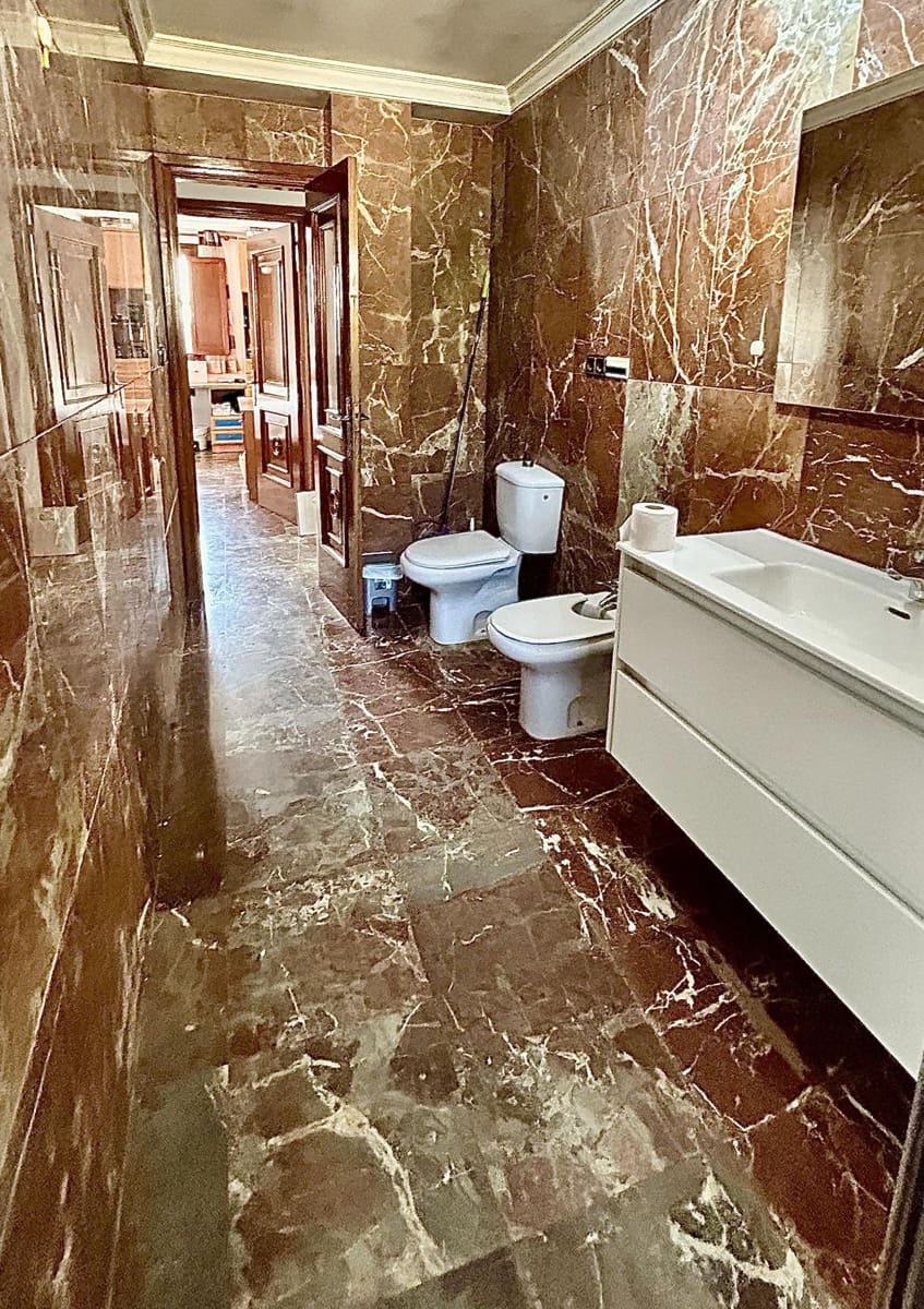 4 sypialnia Willa na sprzedaż w Almayate z basenem garażem - 1 300 000 € (Ref: 9651860)