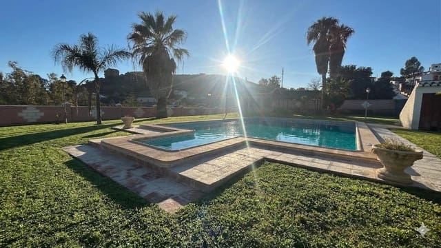 4 slaapkamer Villa te koop in Almayate, Vélez-Málaga met zwembad garage - € 1.300.000 (Ref: 9651860)