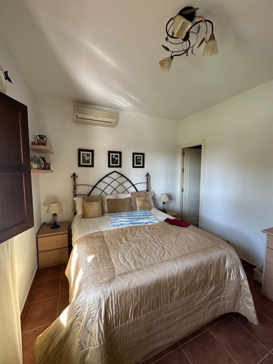 3 sypialnia Finka/Dom wiejski na sprzedaż w Benamargosa z garażem - 350 000 € (Ref: 9651861)