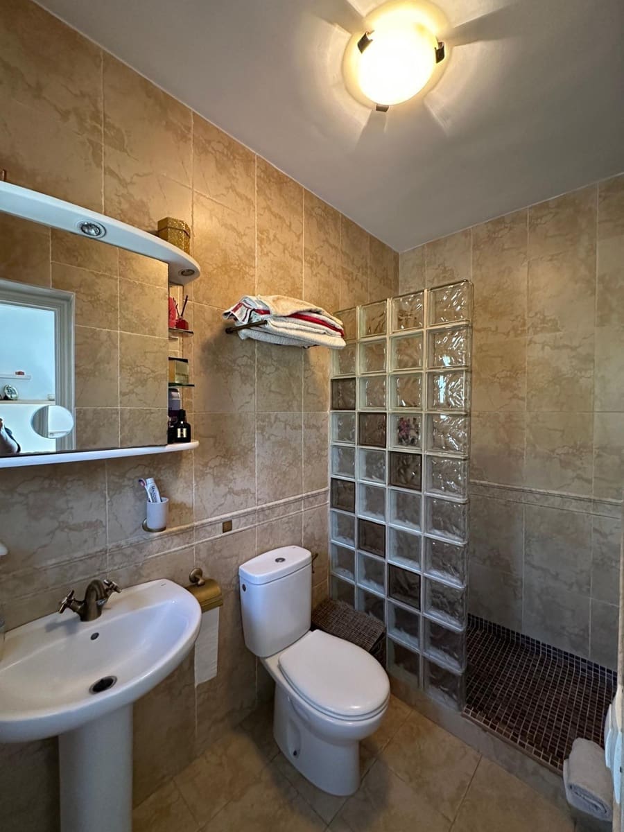 3 sypialnia Finka/Dom wiejski na sprzedaż w Benamargosa z garażem - 350 000 € (Ref: 9651861)