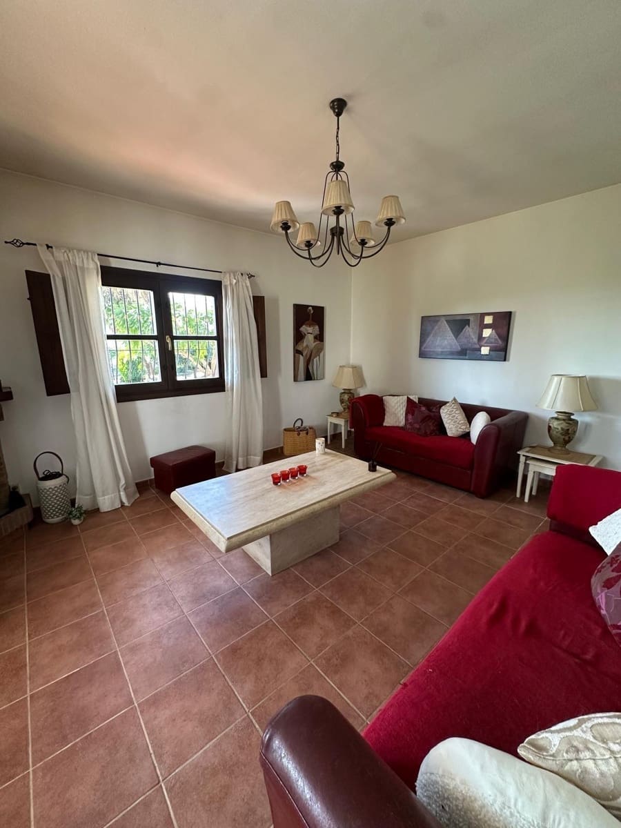 3 sypialnia Finka/Dom wiejski na sprzedaż w Benamargosa z garażem - 350 000 € (Ref: 9651861)