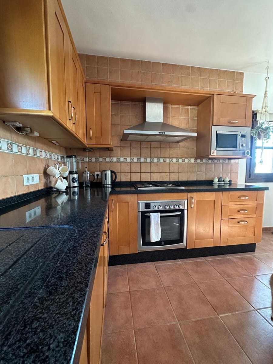 3 sypialnia Finka/Dom wiejski na sprzedaż w Benamargosa z garażem - 350 000 € (Ref: 9651861)