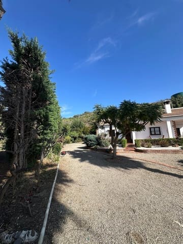 3 sypialnia Finka/Dom wiejski na sprzedaż w Benamargosa z garażem - 350 000 € (Ref: 9651861)