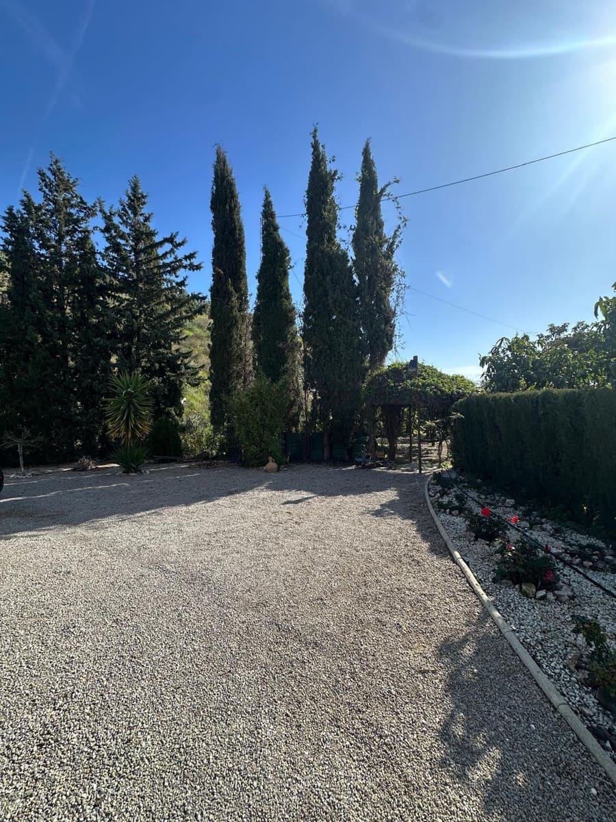 3 sypialnia Finka/Dom wiejski na sprzedaż w Benamargosa z garażem - 350 000 € (Ref: 9651861)