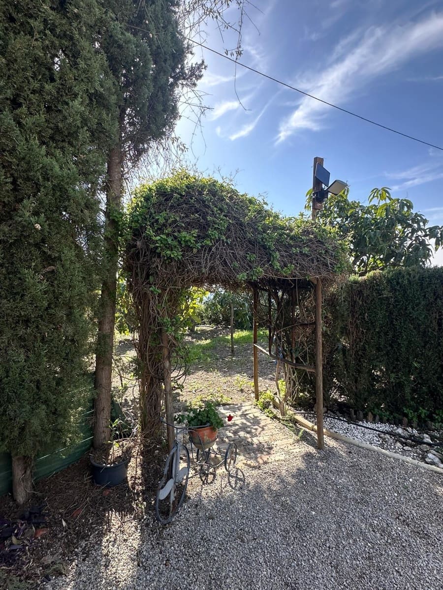 3 sypialnia Finka/Dom wiejski na sprzedaż w Benamargosa z garażem - 350 000 € (Ref: 9651861)