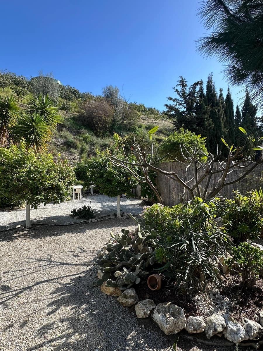 3 sypialnia Finka/Dom wiejski na sprzedaż w Benamargosa z garażem - 350 000 € (Ref: 9651861)