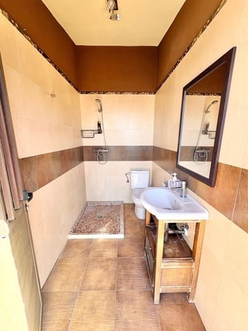 3 makuuhuone Huvila vuokrattavana paikassa Algarrobo mukana 
autotalli - 1 300 € (Ref: 9659349)