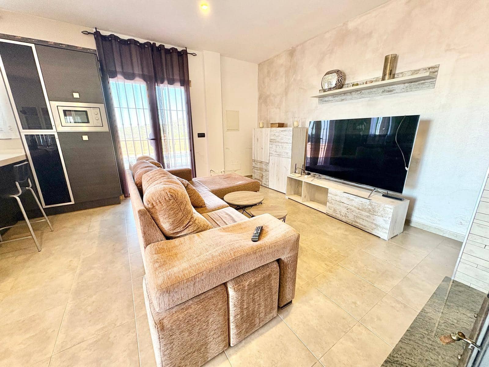 3 makuuhuone Huvila vuokrattavana paikassa Algarrobo mukana 
autotalli - 1 300 € (Ref: 9659349)