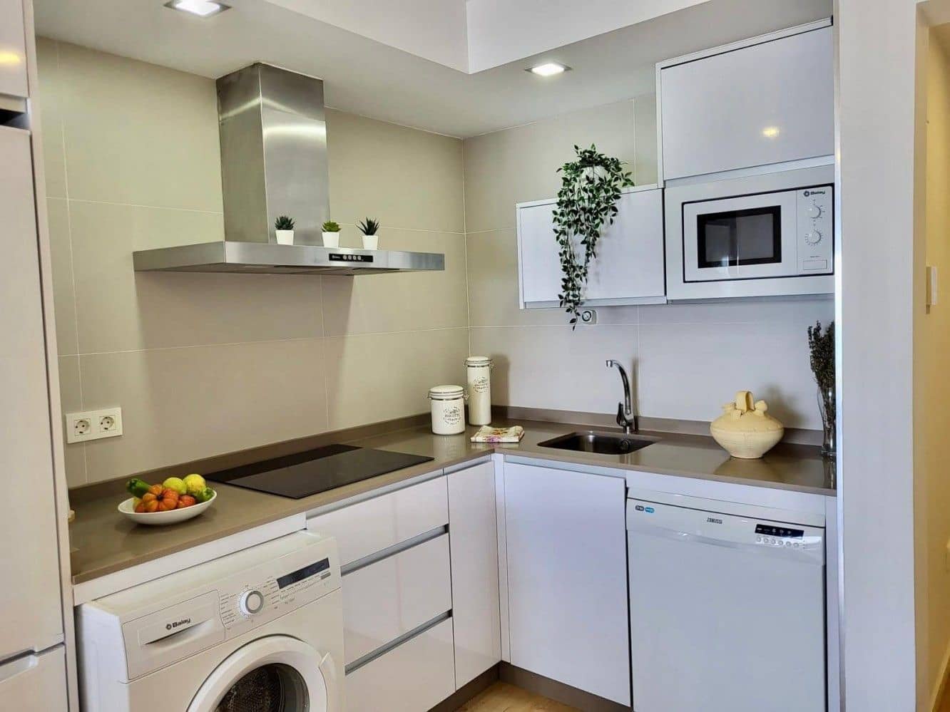 2 sypialnia Apartament do wynajęcia w Rincon de la Victoria - 1 500 € (Ref: 9674134)