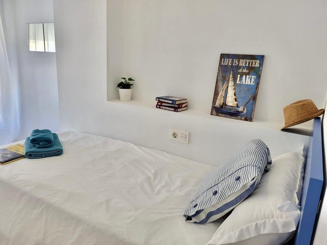 2 slaapkamer Appartement te huur in Rincon de la Victoria - € 1.600 (Ref: 9674134)