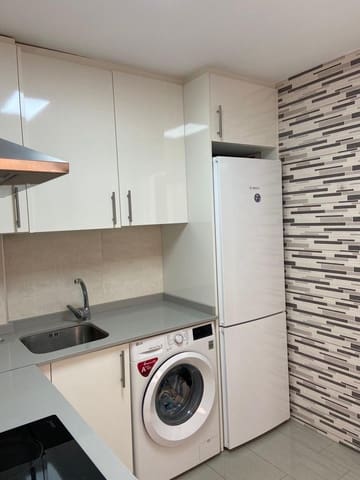 1 Zimmer Apartment zu vermieten in Vélez-Málaga mit Pool - 850 € (Ref: 9674135)