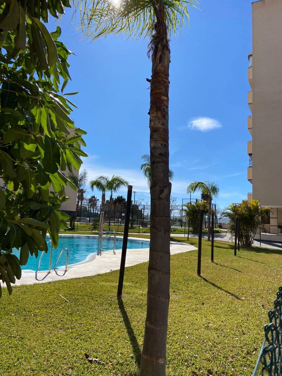 1 Zimmer Apartment zu vermieten in Velez-Malaga mit Pool - 850 € (Ref: 9674135)