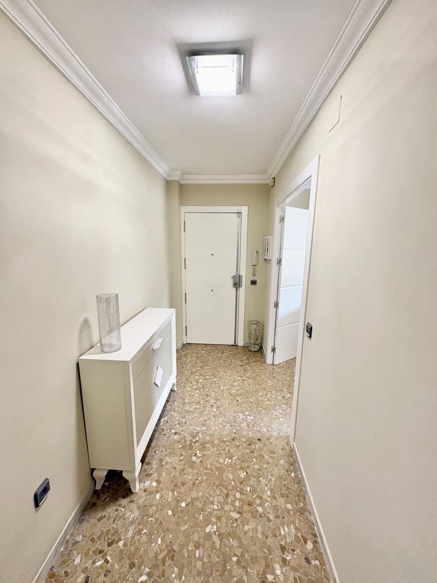 3 bedroom Flat for sale in Velez-Malaga - € 259,900 (Ref: 9677407)